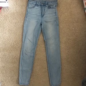 AE high rise skinny light wash jeans